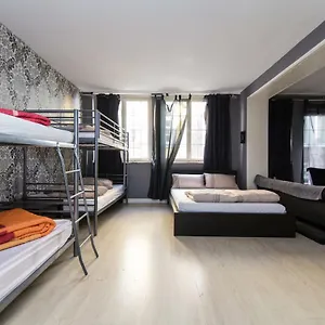 https://altstadt-dusseldorf-1.dortmundhotels.net